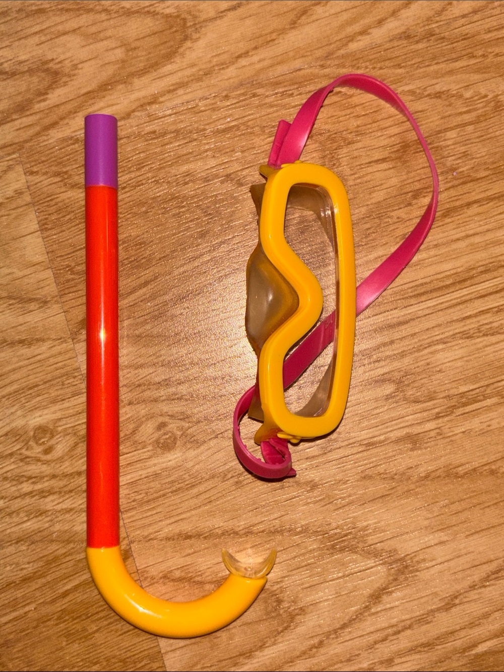 American Girl: Colorful Doll Snorkel Swim Set - Picture 13 of 15